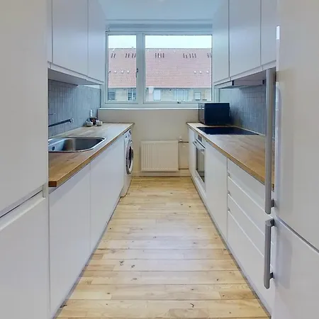 Apartment 2-bed In Frederiksberg Copenhagen