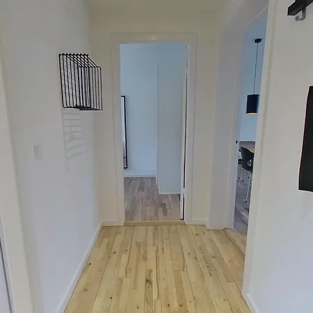 Апартаменты 2-br W A Balcony In Frederiksberg - 210 Копенгаген